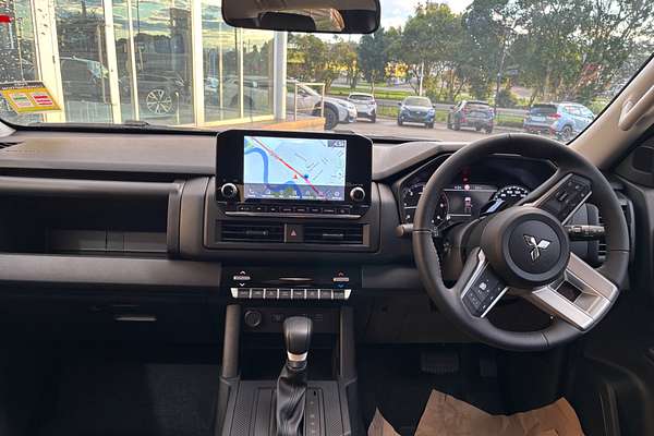 2025 Mitsubishi Triton GLX-R MV 4X4