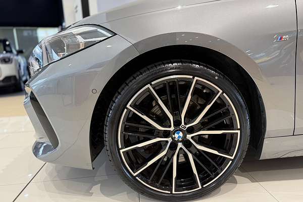 2022 BMW 1 Series 118i M Sport F40