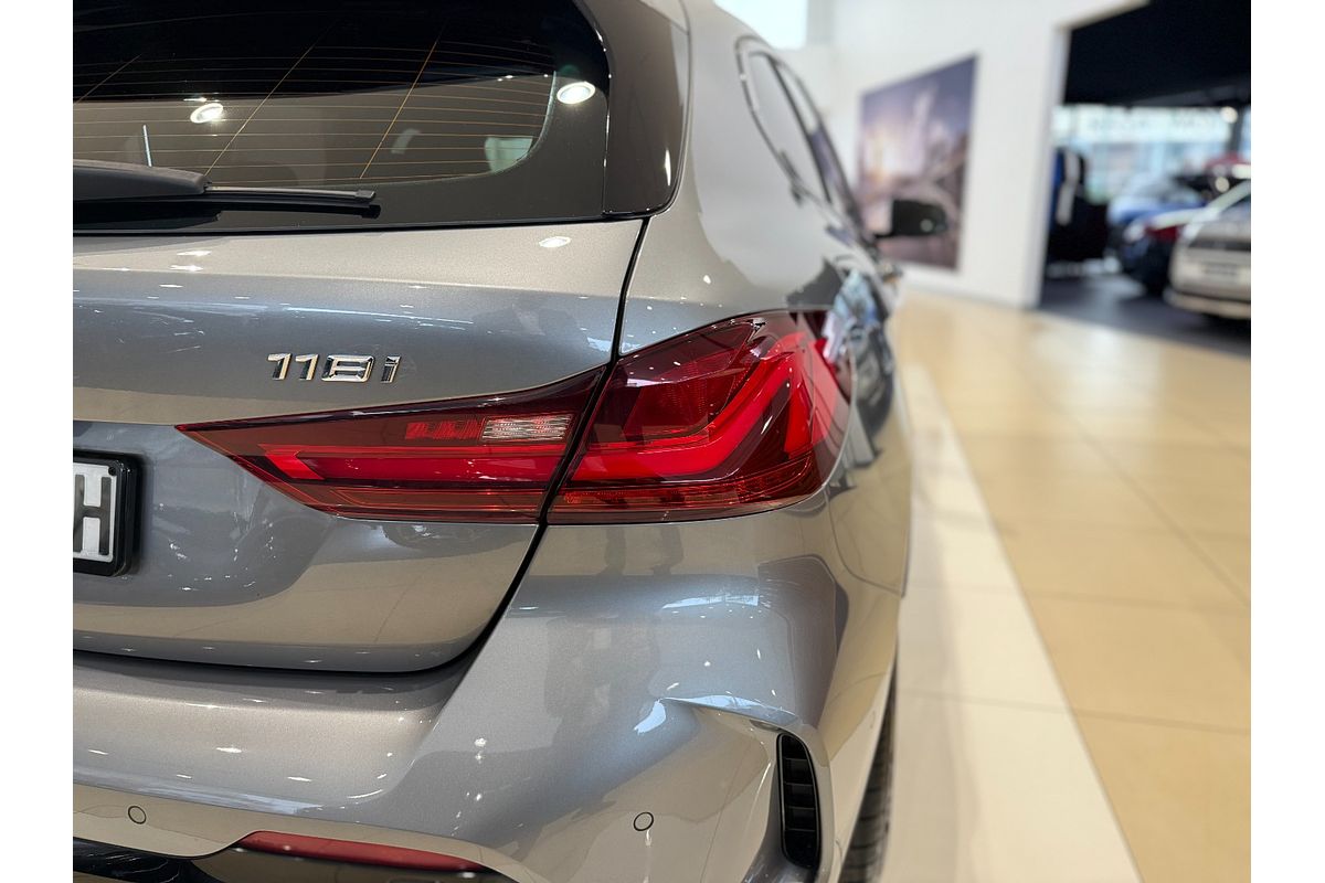 2022 BMW 1 Series 118i M Sport F40