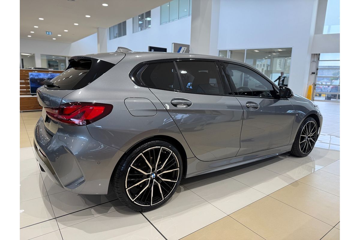 2022 BMW 1 Series 118i M Sport F40
