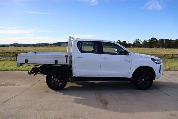 2024 Toyota Hilux SR GUN126R 4X4