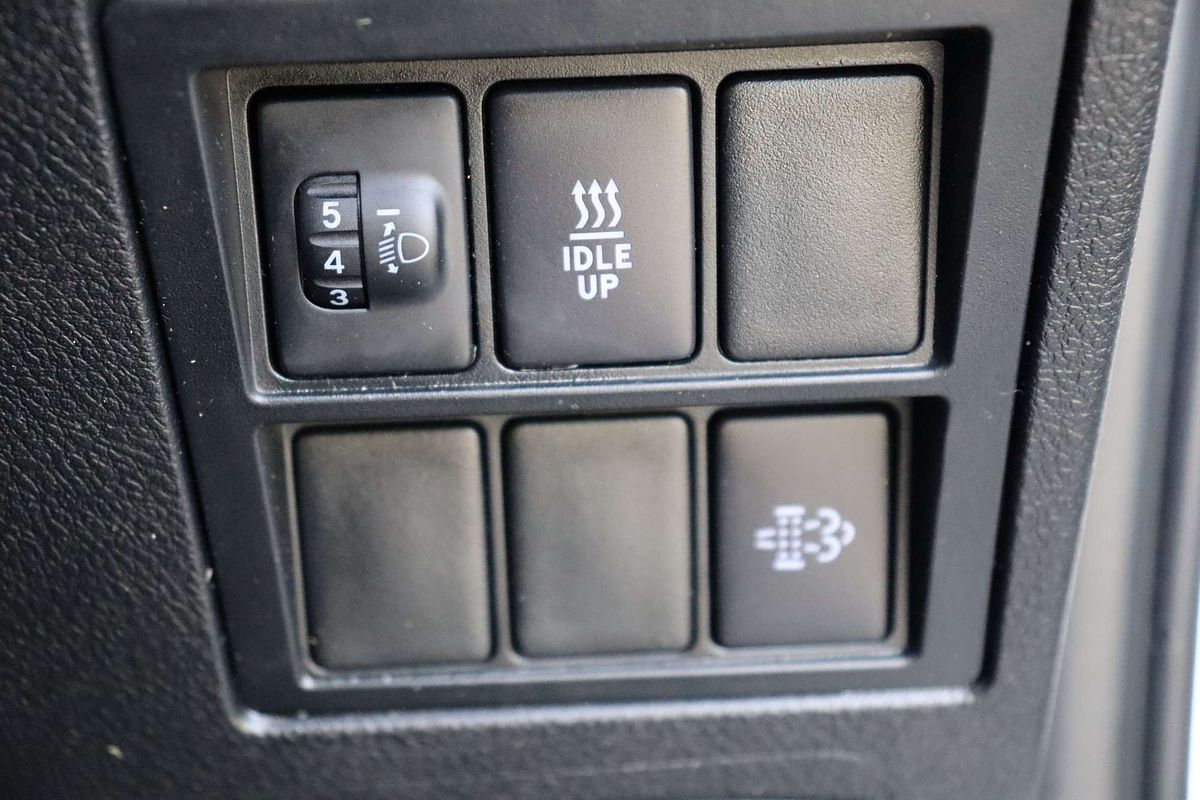 2024 Toyota Hilux SR GUN126R 4X4