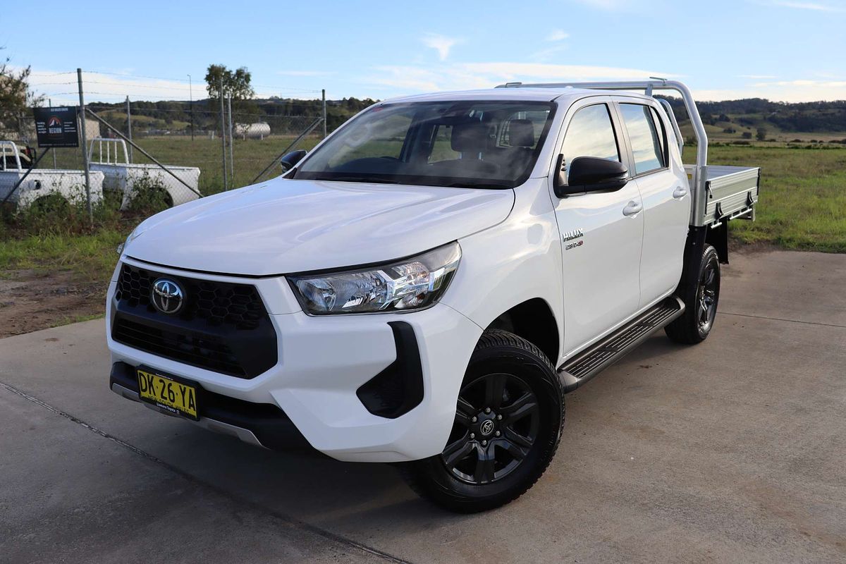 2024 Toyota Hilux SR GUN126R 4X4