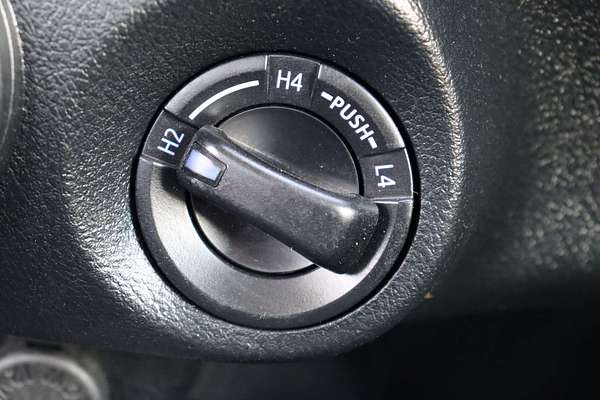 2024 Toyota Hilux SR GUN126R 4X4