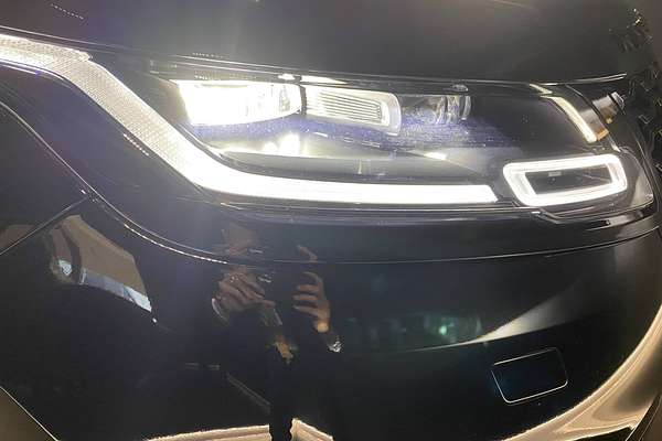 2021 Land Rover Range Rover Velar P250 R-Dynamic SE L560