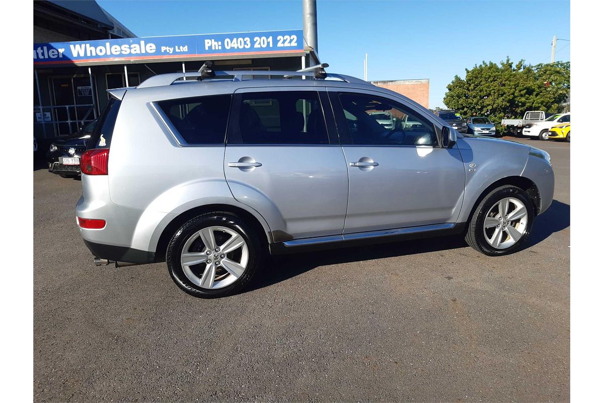 2012 Peugeot 4007 SV (7 SEAT)