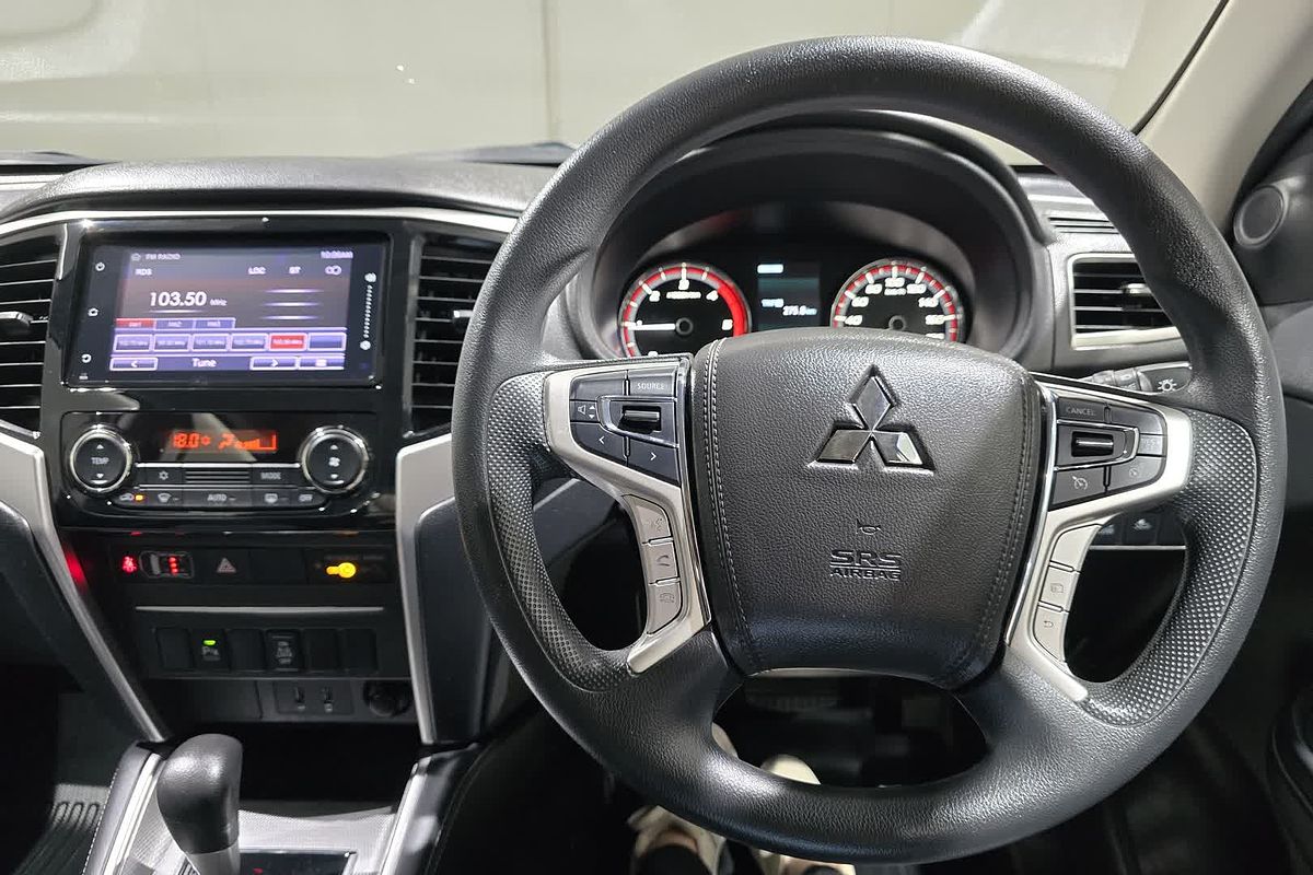 2023 Mitsubishi TRITON TRITON GLX+ (4x4) MR4247 4X4