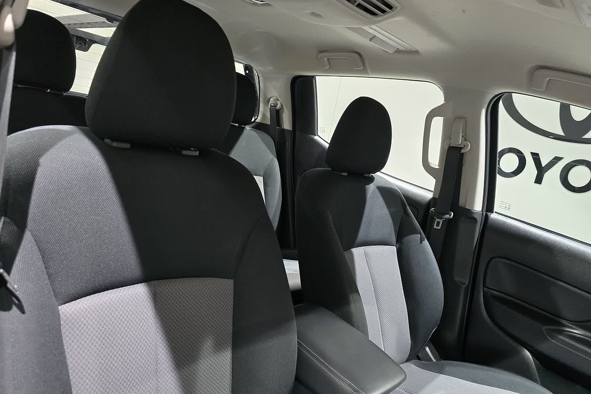 2023 Mitsubishi TRITON TRITON GLX+ (4x4) MR4247 4X4