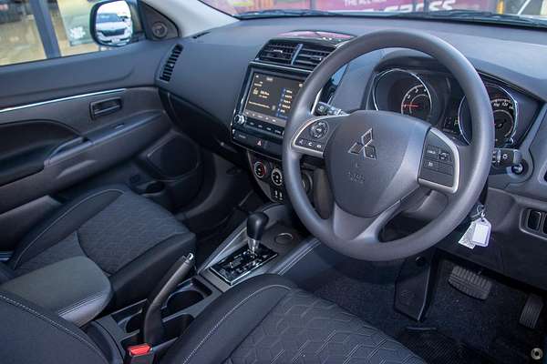 2025 Mitsubishi ASX GS XD