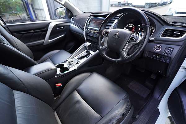 2018 Mitsubishi PAJERO PAJERO GLS LWB (4x4) 7 SEAT NX8X46