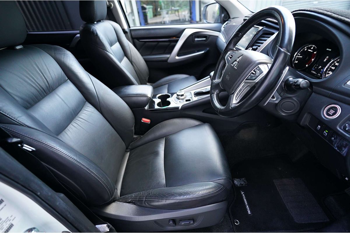 2018 Mitsubishi PAJERO PAJERO GLS LWB (4x4) 7 SEAT NX8X46