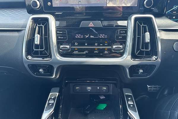 2023 Kia Sorento GT-Line MQ4