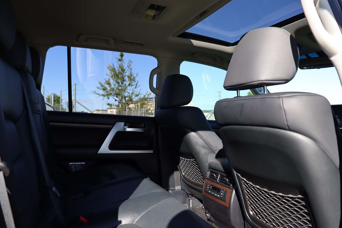 2020 Toyota Landcruiser VX VDJ200R