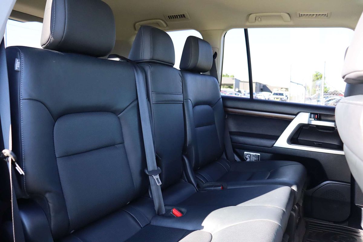 2020 Toyota Landcruiser VX VDJ200R