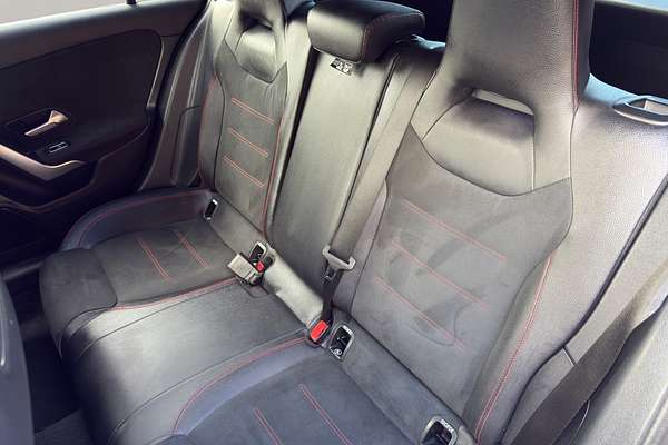 2020 Mercedes-Benz A-CLASS A180 AMG LINE 1.3P/7AT