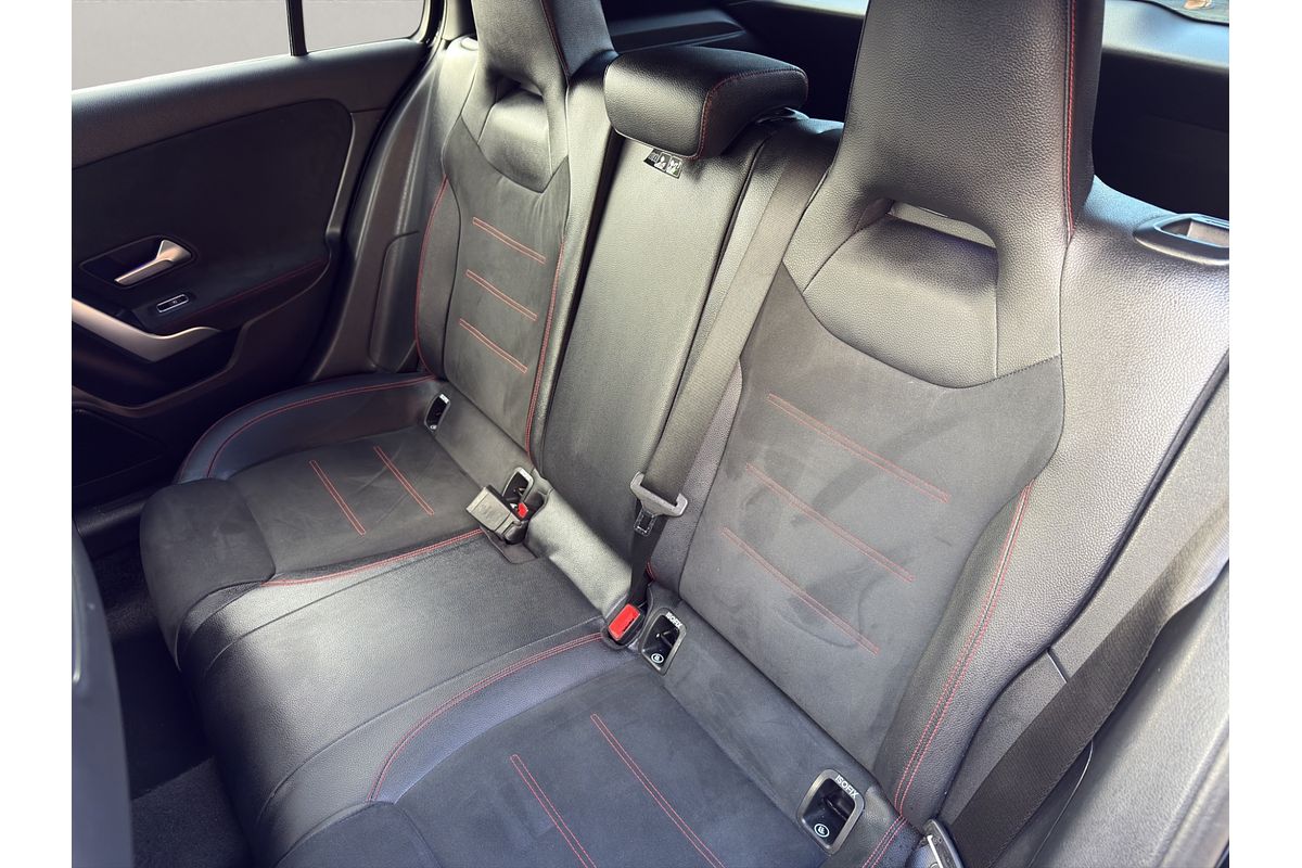 2020 Mercedes-Benz A-CLASS A180 AMG LINE 1.3P/7AT