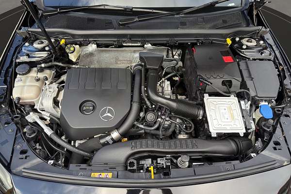 2020 Mercedes-Benz A-CLASS A180 AMG LINE 1.3P/7AT