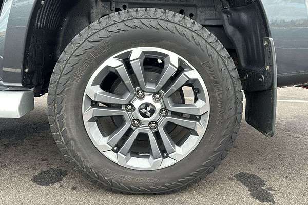 2021 Mitsubishi Triton GLS MR 4X4