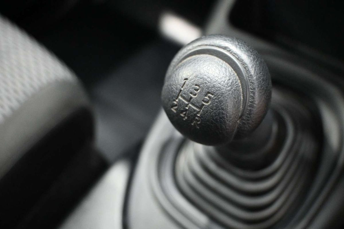 2022 Toyota Hilux Workmate TGN121R Rear Wheel Drive