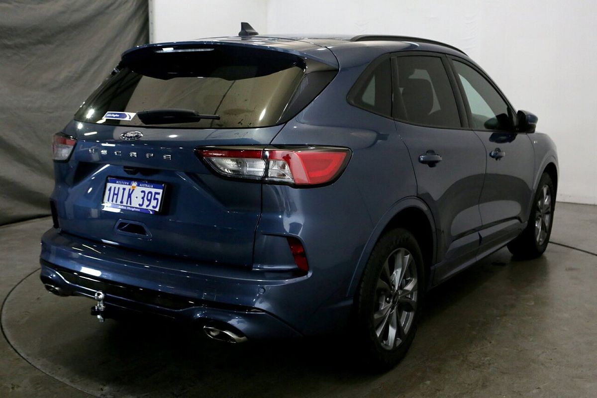2021 Ford Escape ST-Line ZH