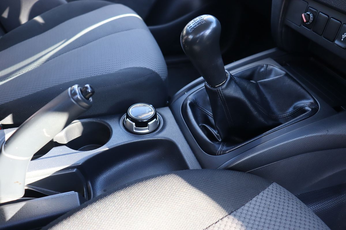 2022 Mitsubishi Triton GLX+ MR 4X4