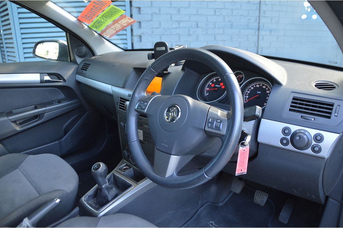 2007 Holden Astra CDX AH