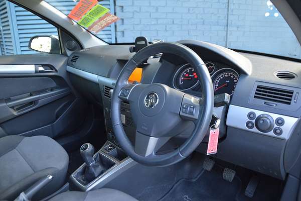 2007 Holden Astra CDX AH