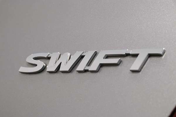 2018 Suzuki Swift GL Navigator AZ