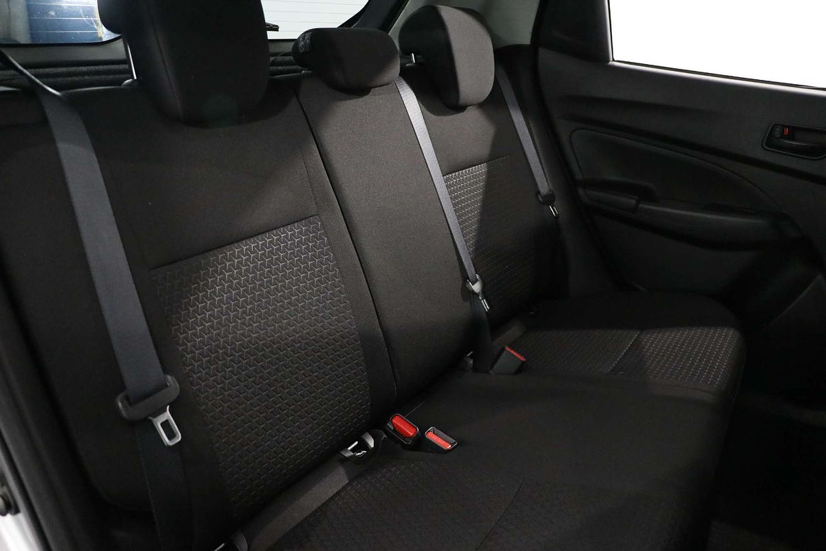 2018 Suzuki Swift GL Navigator AZ