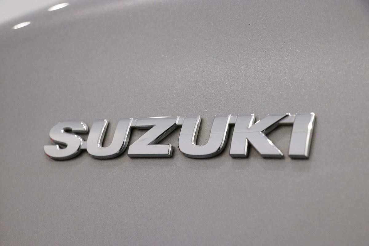 2018 Suzuki Swift GL Navigator AZ
