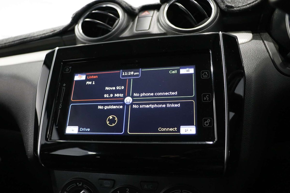 2018 Suzuki Swift GL Navigator AZ