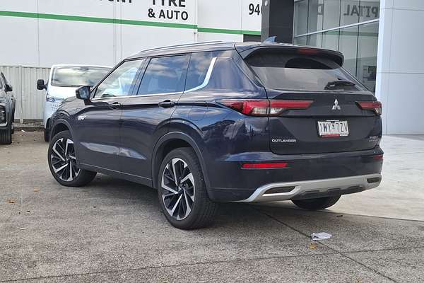 2022 Mitsubishi Outlander PHEV Exceed ZM