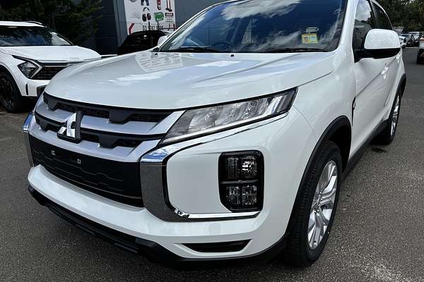 2024 Mitsubishi ASX ES XD