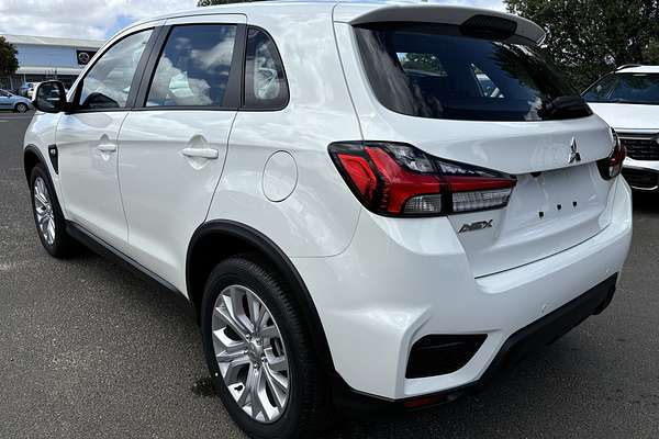 2024 Mitsubishi ASX ES XD