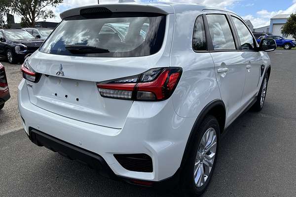 2024 Mitsubishi ASX ES XD