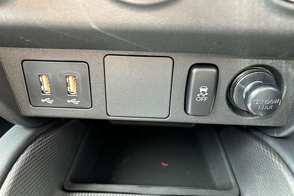 2024 Mitsubishi ASX ES XD