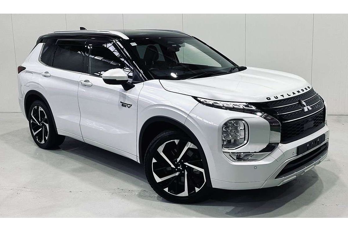 2022 Mitsubishi Outlander PHEV Exceed Tourer ZM AWD