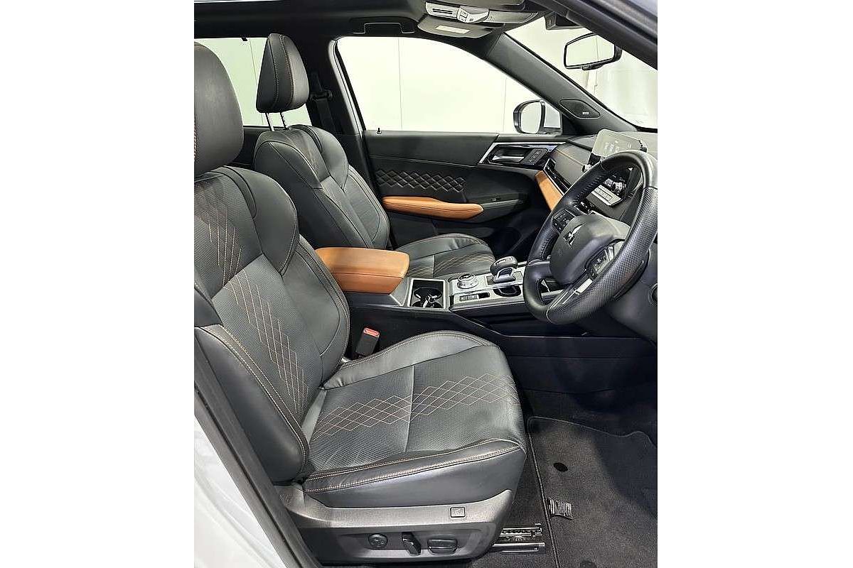 2022 Mitsubishi Outlander PHEV Exceed Tourer ZM AWD