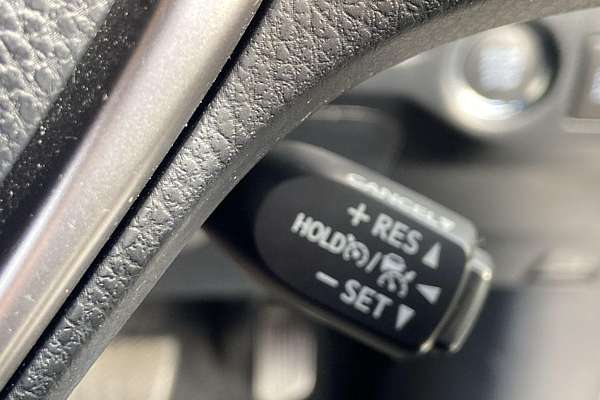 2018 Toyota RAV4 GXL ZSA42R