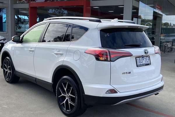 2018 Toyota RAV4 GXL ZSA42R
