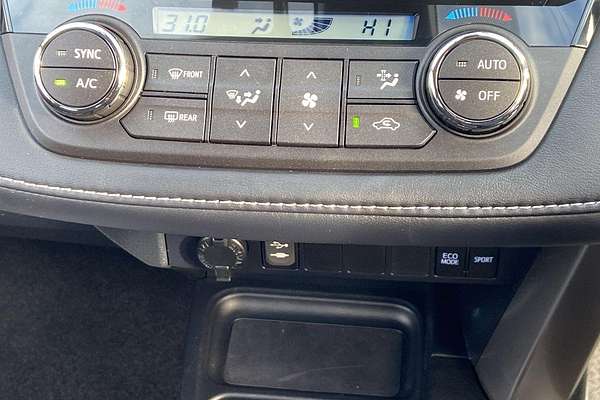 2018 Toyota RAV4 GXL ZSA42R