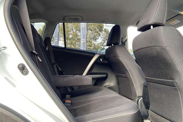 2018 Toyota RAV4 GXL ZSA42R