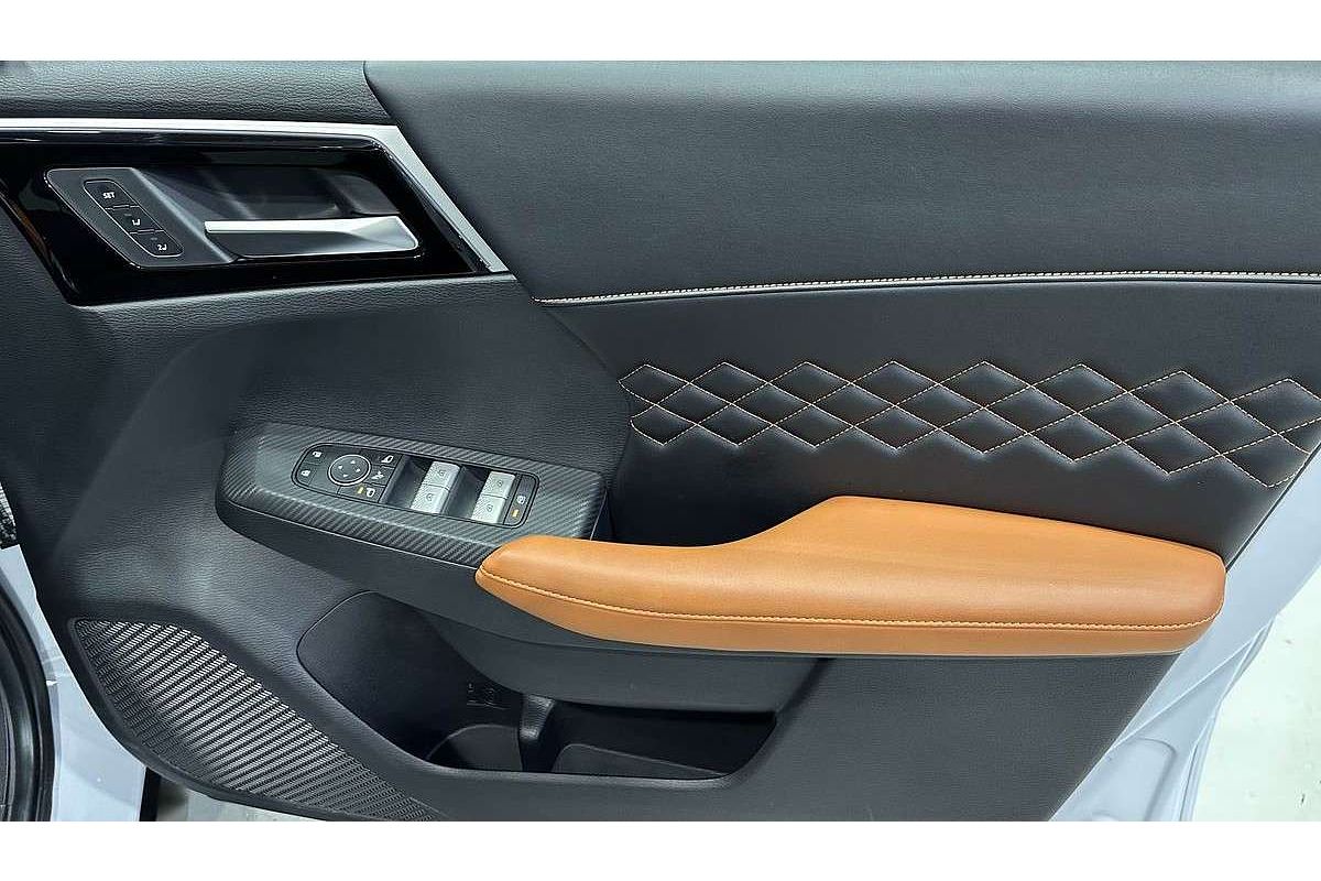 2022 Mitsubishi Outlander PHEV Exceed Tourer ZM AWD
