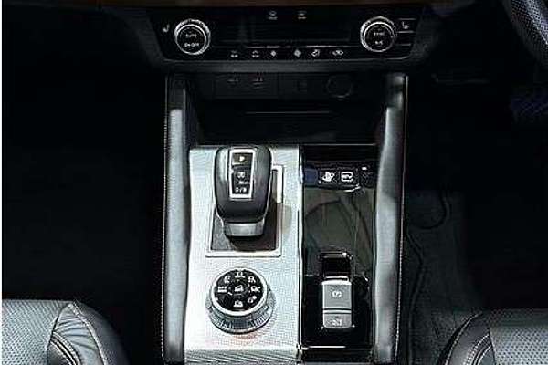 2022 Mitsubishi Outlander PHEV Exceed Tourer ZM AWD