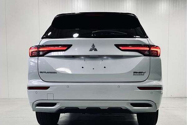 2022 Mitsubishi Outlander PHEV Exceed Tourer ZM AWD