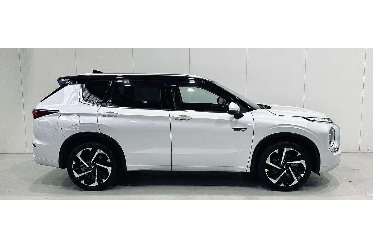 2022 Mitsubishi Outlander PHEV Exceed Tourer ZM AWD