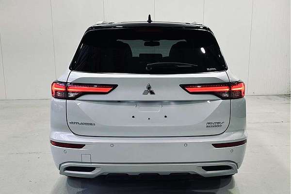 2022 Mitsubishi Outlander PHEV Exceed Tourer ZM AWD