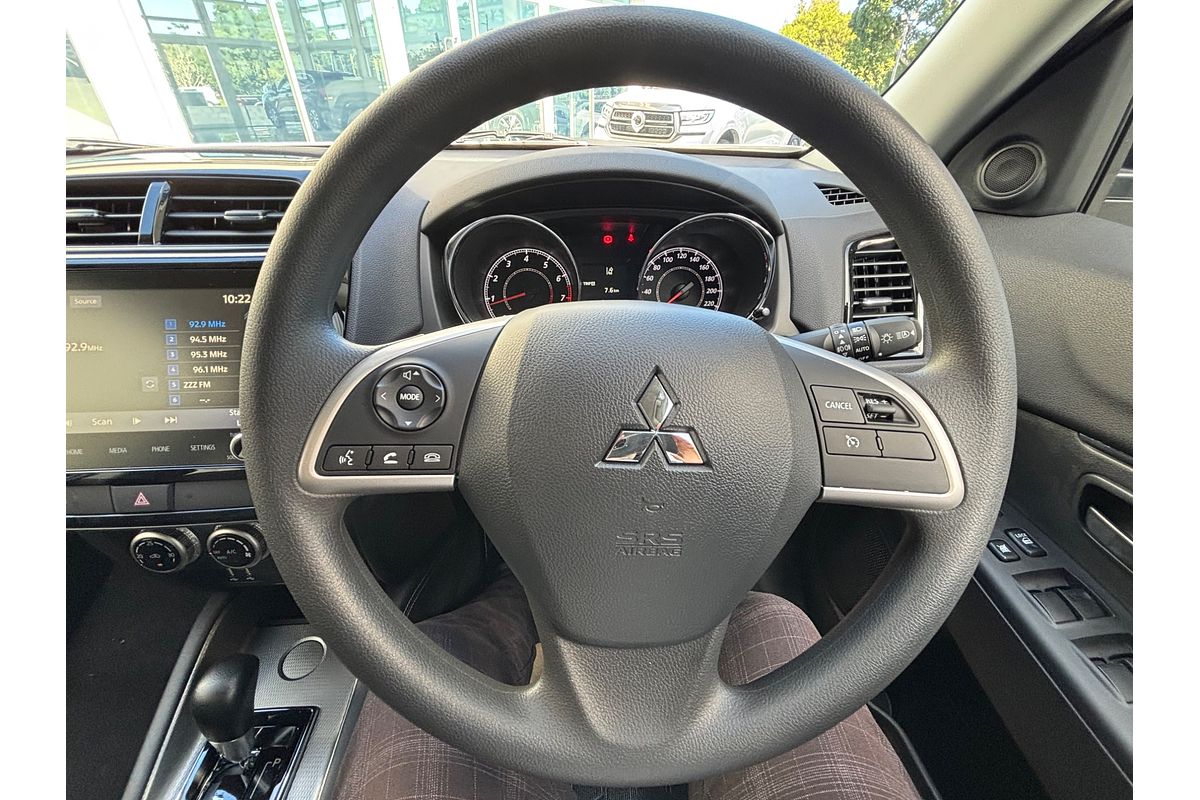 2025 Mitsubishi ASX ES XD