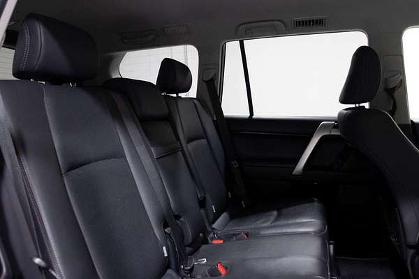 2017 Toyota Landcruiser Prado VX GDJ150R