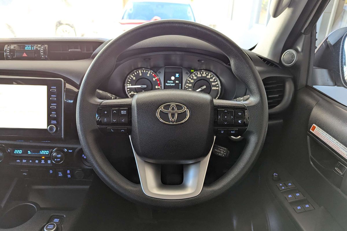 2024 Toyota Hilux SR GUN126R 4X4